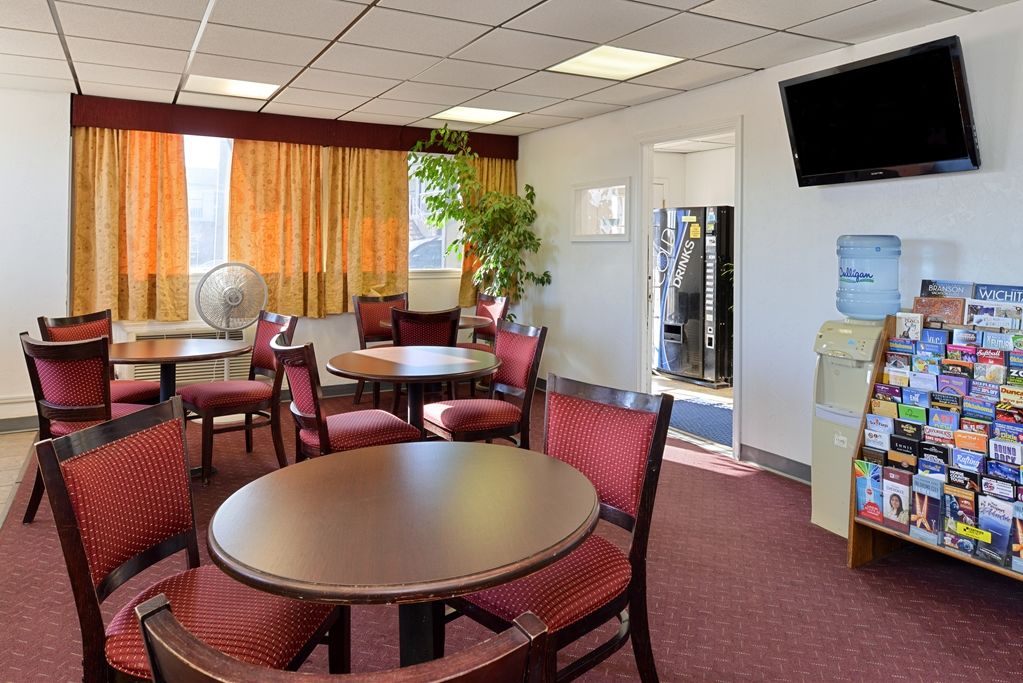Americas Best Value Inn El Reno المطعم الصورة